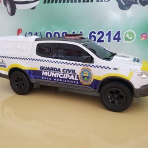 S10 da GMBH com sirene, giroflex e strobo + xadrez